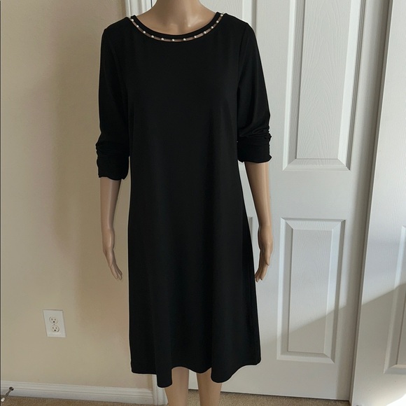 Elegant Black Long Sleeve Dress by J.JILL. - Picture 4 of 16